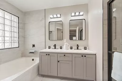 16256 SW 81st St, Miami, FL 33193 - Photo 34