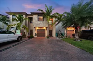 25511 SW 108th Ct, Homestead, FL 33032 - Photo 1