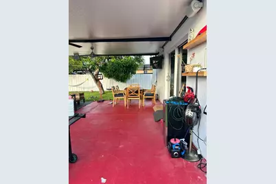 216 NW 9th St, Hallandale Beach, FL 33009 - Photo 18
