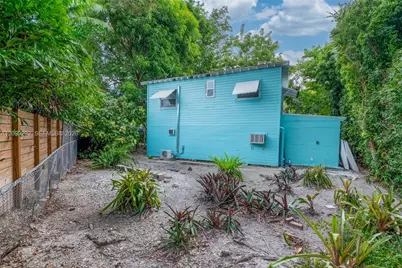 2967 SW 21st St #G, Miami, FL 33145 - Photo 14