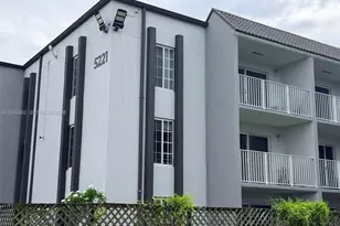 5221 Geneva Way, Doral, FL 33166 - Photo 2