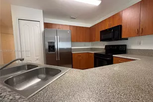 3168 SW 129th Ave, Miramar, FL 33027 - Photo 8