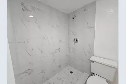 6961 W 14th Ct #103, Hialeah, FL 33014 - Photo 10