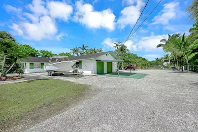 26100 SW 192nd Ave, Homestead, FL 33031 - Photo 8