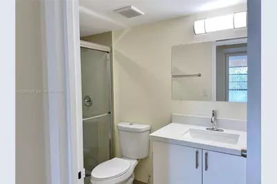 16950 W Dixie Hwy #A537, North Miami Beach, FL 33160 - Photo 10