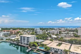 8010 Tatum Waterway Dr, Miami Beach, FL 33141 - Photo 30