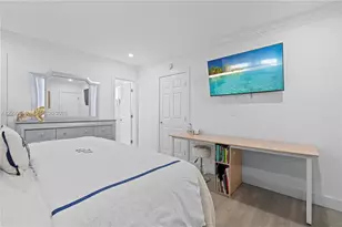 1346 NW 4th St, Boca Raton, FL 33486 - Photo 16