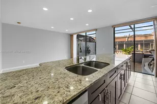 12317 NW 11th St, Pembroke Pines, FL 33026 - Photo 10