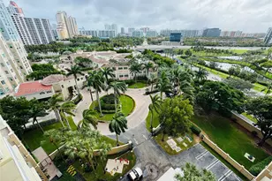 19501 W Country Club Dr, Aventura, FL 33180 - Photo 16