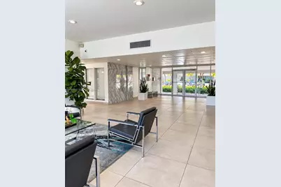 401 Golden Isles Dr #1015, Hallandale Beach, FL 33009 - Photo 10