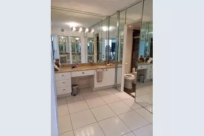 3701 N Country Club Dr #1706, Aventura, FL 33180 - Photo 10