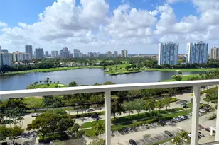 3701 N Country Club Dr, Aventura, FL 33180 - Photo 1