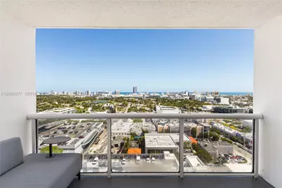 1800 Sunset Harbour Dr #2105, Miami Beach, FL 33139 - Photo 2
