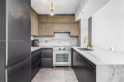 1800 Sunset Harbour Dr #2105, Miami Beach, FL 33139 - Photo 8