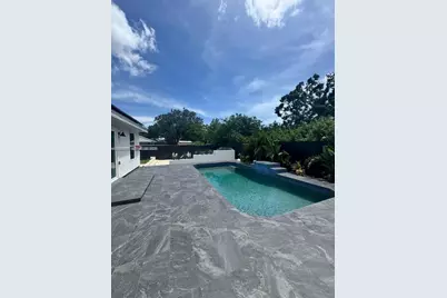 3415 55th Dr E, Bradenton, FL 34203 - Photo 10
