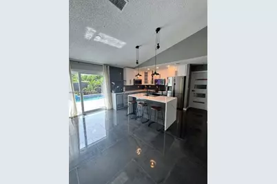 3415 55th Dr E, Bradenton, FL 34203 - Photo 1