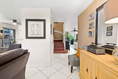195 Sable Palm Way, Davie, FL 33325 - Photo 20