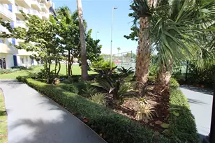 4550 NW 9th St, Miami, FL 33126 - Photo 20