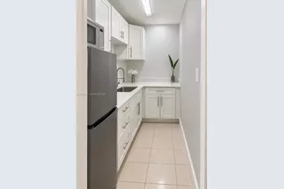 903 SE 14th St #S, Fort Lauderdale, FL 33316 - Photo 4