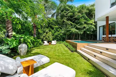 5701 N Bay Rd, Miami Beach, FL 33140 - Photo 42