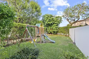 14046 SW 278th St, Homestead, FL 33032 - Photo 12