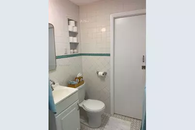4176 SW 9th St, Miami, FL 33134 - Photo 8