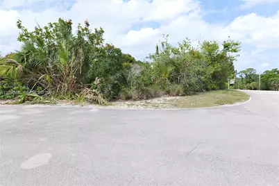 9701-B SE Water St, Hobe Sound, FL 33455 - Photo 2