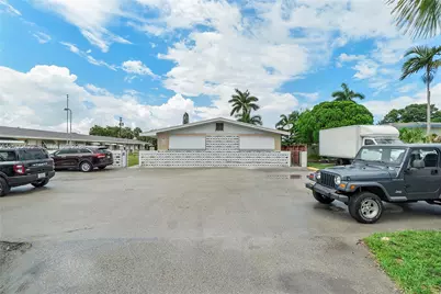 2901 Polk St #2, Hollywood, FL 33020 - Photo 6