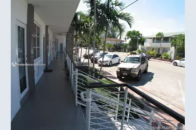 540 74th St #3, Miami Beach, FL 33141 - Photo 10