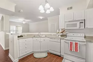 211 Longview, Kissimmee, FL 34747 - Photo 4