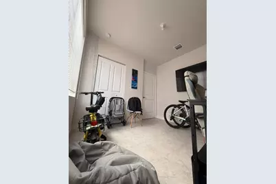 1074 NW 6th Ter, Florida City, FL 33034 - Photo 8