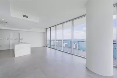 1400 Biscayne Blvd #4201, Miami, FL 33132 - Photo 4