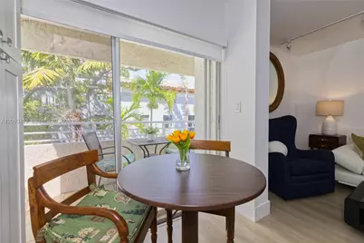 5838 SW 74th Ter #317, South Miami, FL 33143 - Photo 6