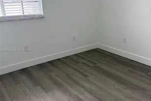 2720 NE 3rd Dr, Homestead, FL 33033 - Photo 6