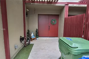 1441 W Fairway Rd, Pembroke Pines, FL 33026 - Photo 2