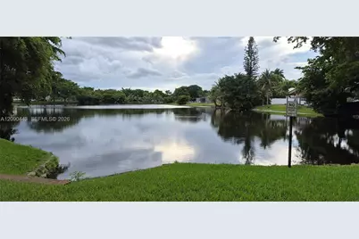 1441 W Fairway Rd, Pembroke Pines, FL 33026 - Photo 46
