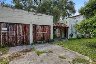 931 NW 14th Ct, Miami, FL 33125 - Photo 14