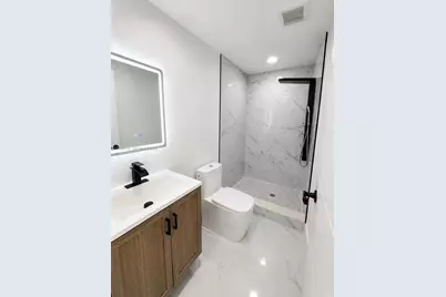 7239 NW 3rd St, Miami, FL 33126 - Photo 34