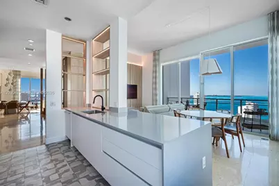 900 Brickell Key Blvd #2504, Miami, FL 33131 - Photo 6