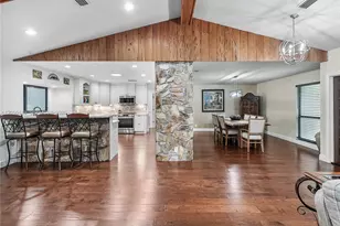 12466 Quercus Ln, Wellington, FL 33414 - Photo 8