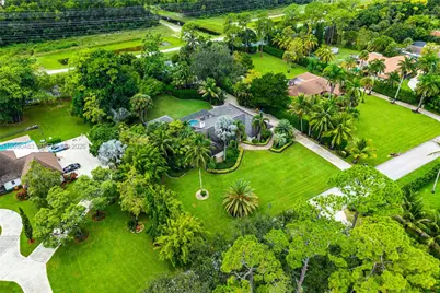 12466 Quercus Ln, Wellington, FL 33414 - Photo 68