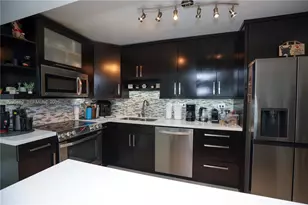 7135 Collins Ave, Miami Beach, FL 33141 - Photo 6