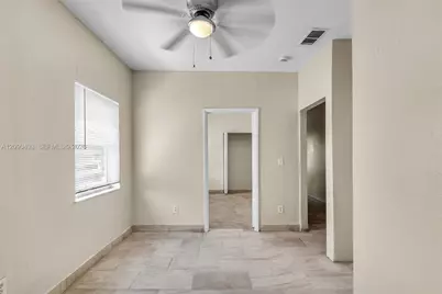 285 NW 44th St #4, Miami, FL 33127 - Photo 6