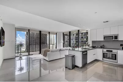 88 SW 7th St #1901, Miami, FL 33130 - Photo 38