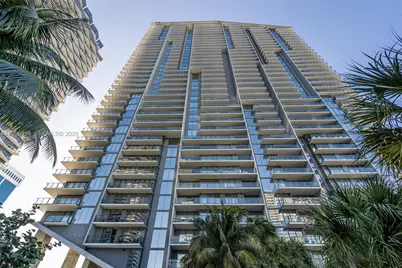 88 SW 7th St #1901, Miami, FL 33130 - Photo 4