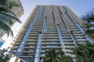 88 SW 7th St, Miami, FL 33130 - Photo 4