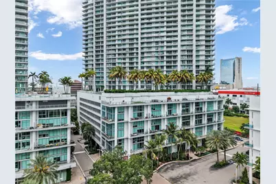 90 SW 3rd St #308, Miami, FL 33130 - Photo 6