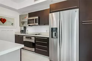 90 SW 3rd St, Miami, FL 33130 - Photo 12