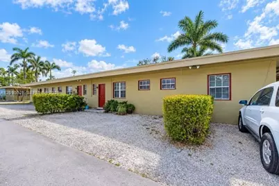 845 NW 2nd Ave #0, Homestead, FL 33030 - Photo 2
