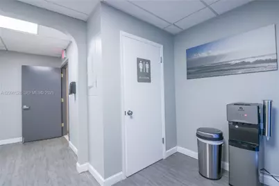 501 Golden Isles Dr #201-C, Hallandale Beach, FL 33009 - Photo 4